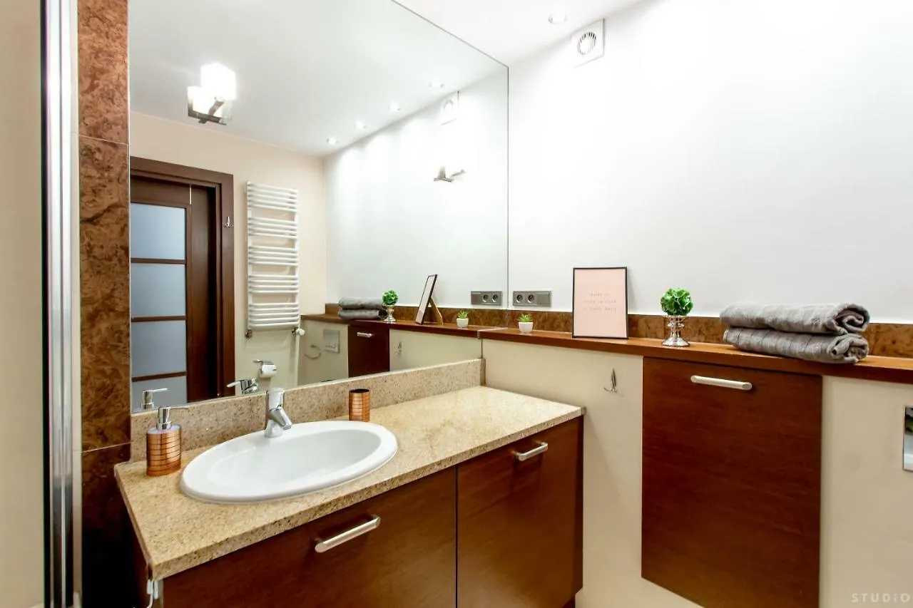 Гостевой дом Clicktheflat Sienna Center Apart Rooms Варшава